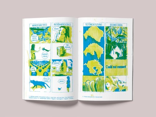 Spookytongue Livro aberto com páginas ilustradas em banda desenhada colorida em azul, amarelo e verde