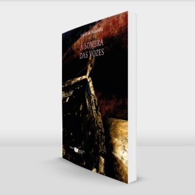 Livro com capa preta e amarela com título AS SENTINELAS DAS FALÉS