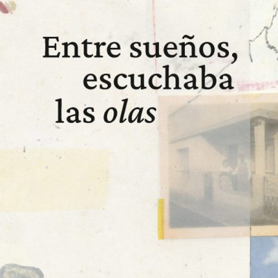 Capa de livro com título em espanhol e foto envelhecida de uma casa