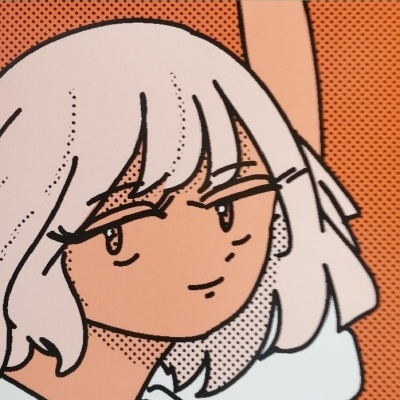 Ilustração de personagem feminina com cabelo branco e texto FLASH POINT