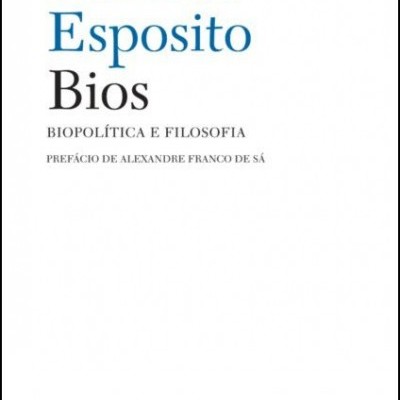 Capa do livro Bios de Roberto Esposito com texto em azul e preto sobre fundo branco