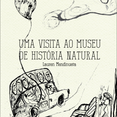 Capa de livro com ilustração a preto e branco e texto do título UMA VISITA AO MUSEU DE HISTÓRIA NATURAL.