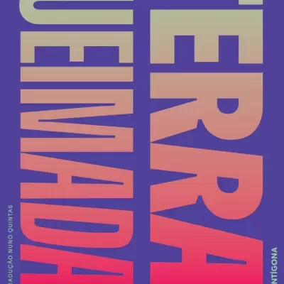 Capa de livro TERRA QUEMADA com texto em gradiente sobre fundo roxo