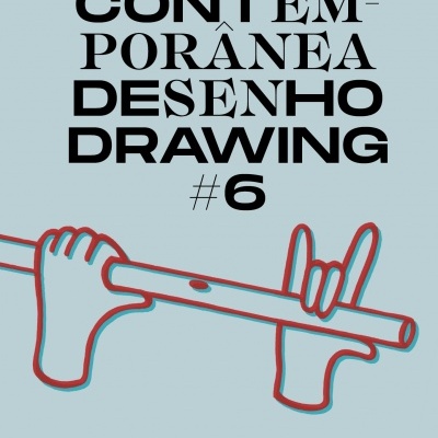 Capa de livro azul claro com texto e ilustração de mãos segurando tubo