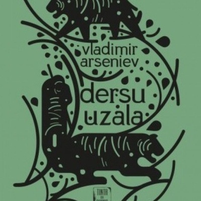 Capa de livro verde com design preto e texto de autor e título.