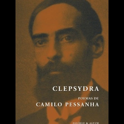 Capa de livro CLEPSYDRA com poema de Camilo Pessanha e fotografia em sépia