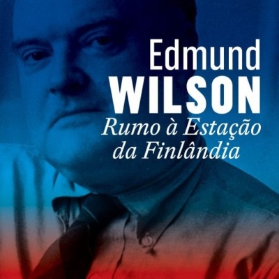 Capa de livro com fotografia azul e vermelha de um homem e texto branco