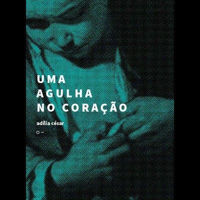 Capa de livro verde azulado com imagem de aplicação de injeção e texto