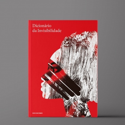 Capa de livro vermelha com ilustração abstrata de uma cabeça humana em perfil