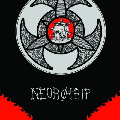 Design gráfico com símbolo circular e texto NEURO-TRIP em fundo preto e vermelho