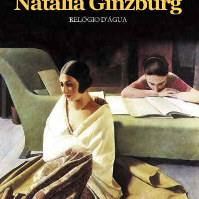 Capa de livro com título 'Léxico Familiar' e autora Natalia Ginzburg, ilustração de duas mulheres, uma enrolada numa manta, outra a ler na mesa.