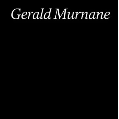 Capa de livro preta com texto branco 'As Planícies Gerald Murnane Bazarov'
