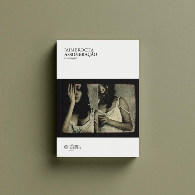 Capa de livro branco com imagem a preto e branco de duas mulheres e texto 'JAIME ROCHA ASSOMBRAÇÃO [antologia]'.