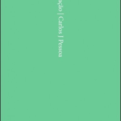 Capa de livro verde com texto branco vertical