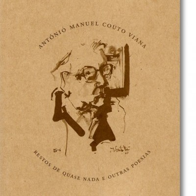 Capa de livro castanha com ilustração de rosto e texto circular