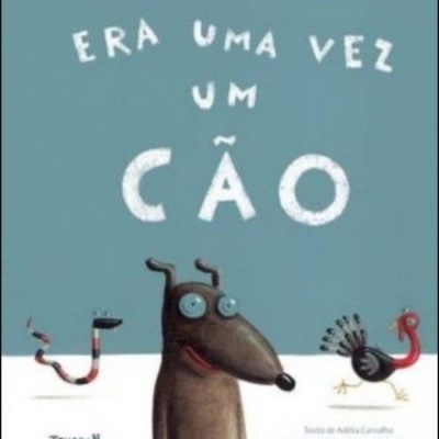 Capa de livro infantil com título grande e ilustração de cão e animais no fundo azul.