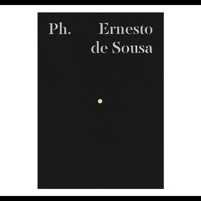 Capa preta de livro com texto branco 'Ph. Ernesto de Sousa'
