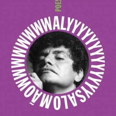 Capa roxa de livro com foto preto e branco de homem, texto circular branco e texto verde vertical