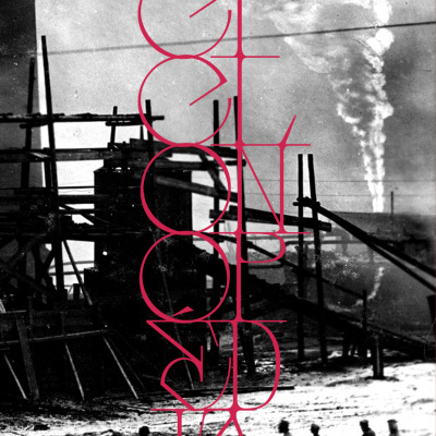 Capa de livro cinzenta com fotografia industrial e texto rosa