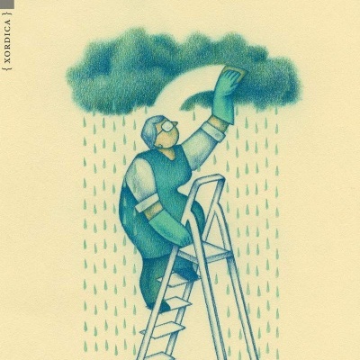 Capa de livro com pessoa apagando nuvem de chuva em escada e texto 'Virtudes (y misterios)' e 'Xesús Fraga'.