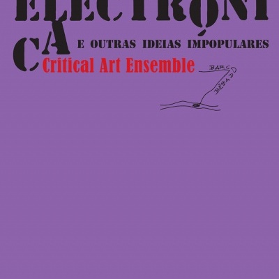 Capa de livro ou cartaz com texto em roxo, preto e vermelho e um carimbo com selo.