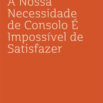 Capa de livro laranja com texto branco e preto