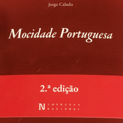 Capa de livro vermelha com título Mocidade Portuguesa e nome do autor Jorge Calado