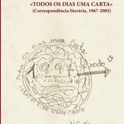 Capa de livro com título e desenho manuscrito circular com seta