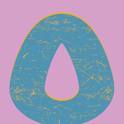 Capa de livro lilás com título PARIR MONTANHAS, autor CÁTIA SÁ, símbolo azul e texto URUTAU