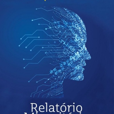 Capa do livro Relatório Minoritário de Philip K. Dick com uma face de circuitos eletrónicos azul sobre fundo azul escuro.
