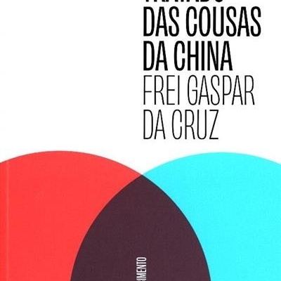 Capa de livro com texto e formas circulares coloridas