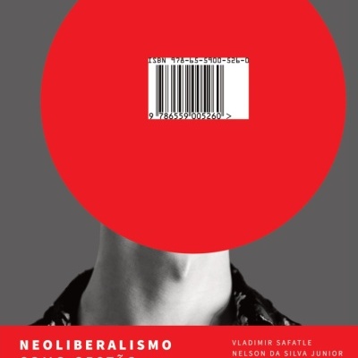 Capa de livro com título em vermelho e cinzento, código de barras, e nomes dos autores.