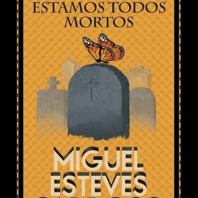 Capa de livro com túmulo, borboleta e texto em português