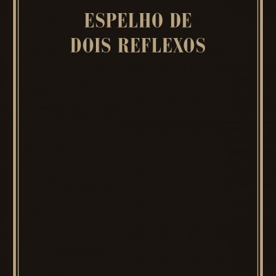 Capa preta de livro com texto dourado Arthur Miller ESPELHO DE DOIS REFLEXOS