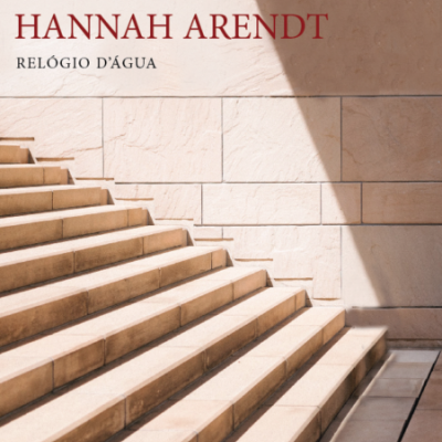 Livro 'Pensar sem Corrimão' com imagem de escadas de pedra bege e parede semelhante ao fundo