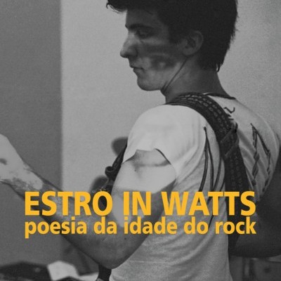 Capa de livro com jovem a tocar guitarra e texto em amarelo sobreposição