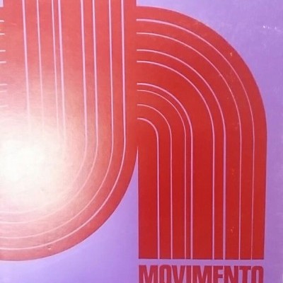 Capa de livro lilás e vermelho com título 'MOVIMENTO' e subtítulo 'DIALÉCTICA DAS VANGUARDAS'.