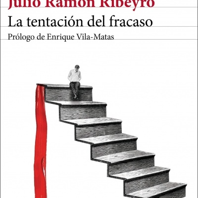 Capa do livro La tentación del fracaso com escada, homem e mancha vermelha.