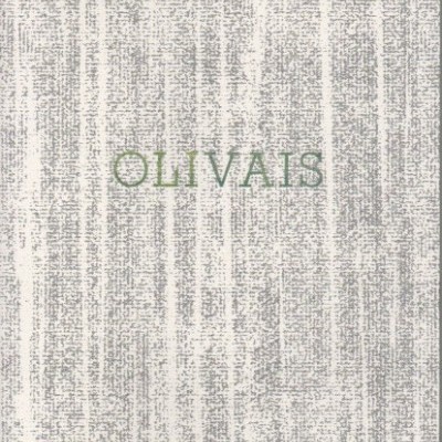 Tecido cinzento-bege com padrão texturizado e texto OLIVAIS em verde