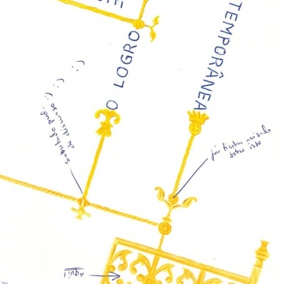 Texto artístico com elementos decorativos amarelos e anotações manuscritas em azul