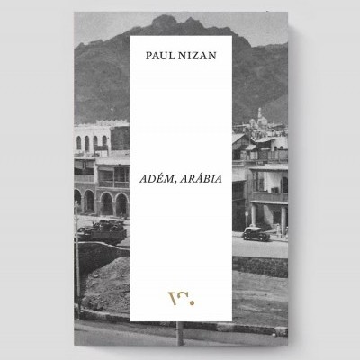 Capa do livro Adém, Arábia de Paul Nizan com foto antiga de cidade e montanhas