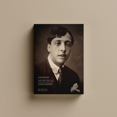 Capa de livro preta com fotografia preta e branca de homem em fato formal sobre fundo bege.