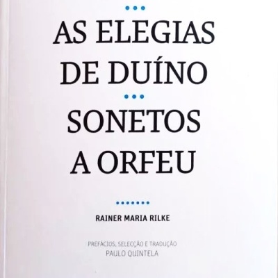 Página de título de livro com texto em preto em página branca