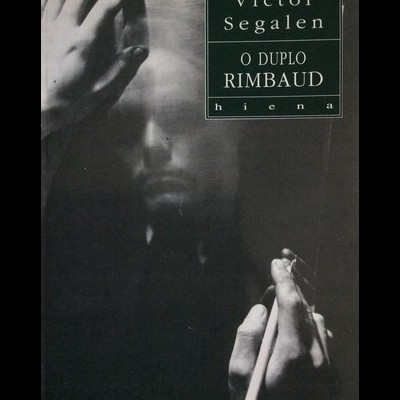 Capa de livro O Duplo Rimbaud de Victor Segalen com fotografia a preto e branco