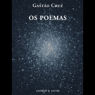 Capa azul escura com estrelas e texto branco de livro 'OS POEMAS' de Gastão Cruz