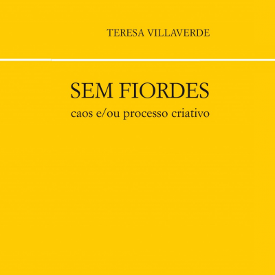 Capa de livro amarela com título e autor em texto preto