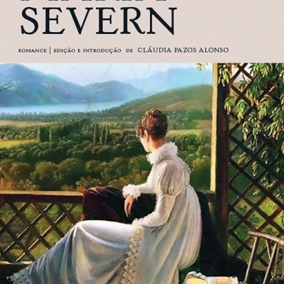 Capa de livro com pintura de mulher em vestido branco numa varanda com paisagem