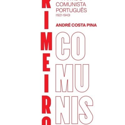 Texto vermelho em fundo branco com título e autor do livro