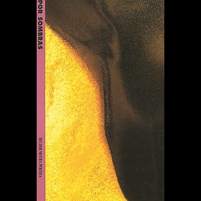 Capa de livro com fundo amarelo e preto, faixa lateral rosa com texto