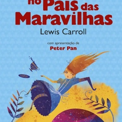 Capa do livro Alice no País das Maravilhas com ilustração de rapariga e cogumelos